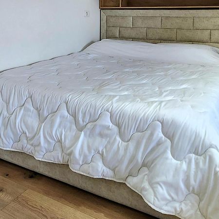 Avalona Apartment 1 Wlora Zewnętrze zdjęcie